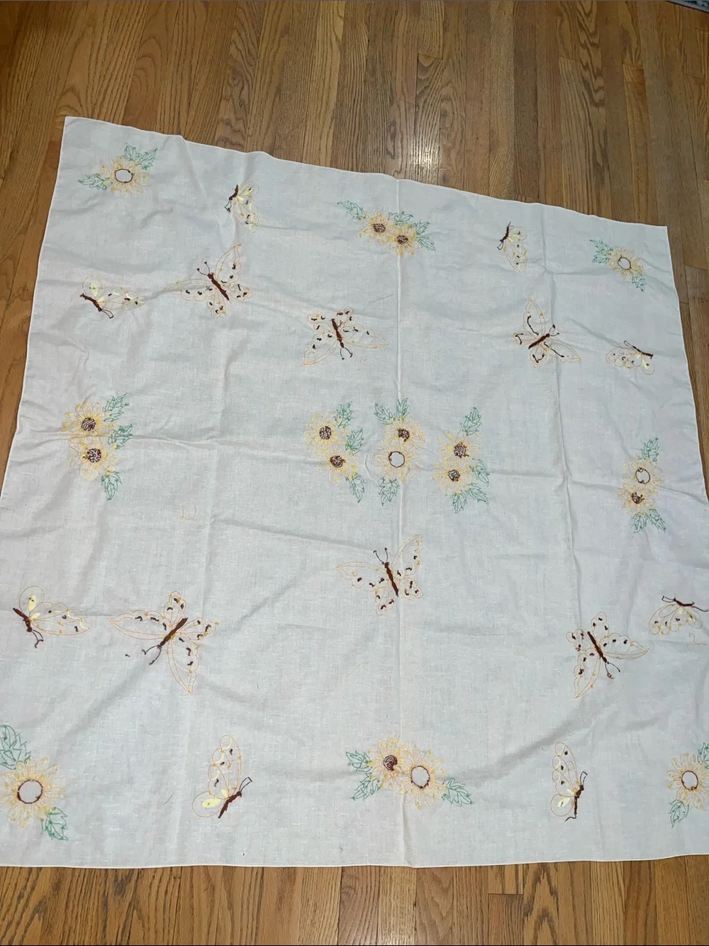 Vtg Embroidery Sunflowers & Butterflies Tablecloth Floral Nature 49.5x50 Cottage